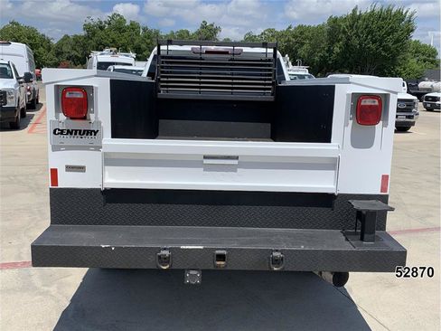 Used 2024 Chevrolet Silverado 2500 W/T w/ WT Convenience Package AWD/4WD image 7