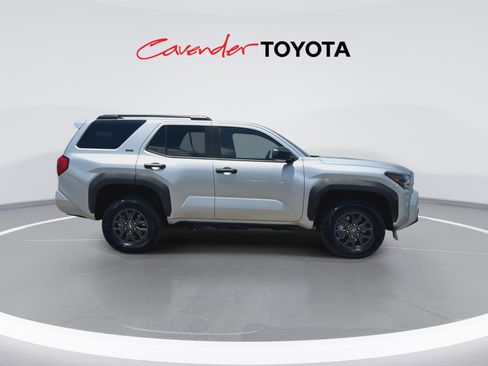 Certified 2026 Toyota 4Runner SR5 AWD/4WD image 9