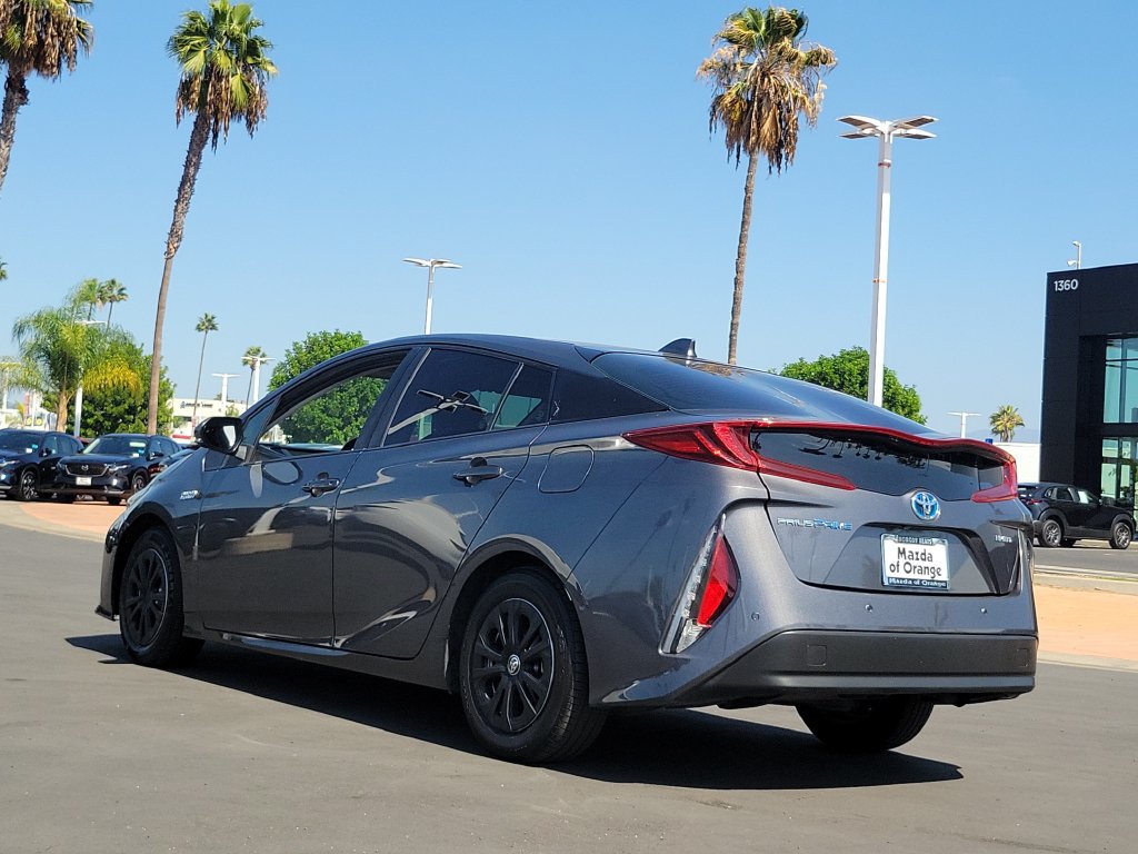Used 2021 Toyota Prius Prime Limited FWD image 2