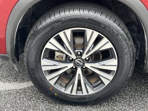 Certified 2023 Nissan Rogue SV image 27