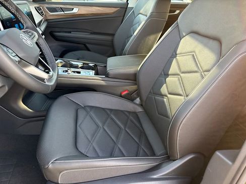 New 2026 Volkswagen Atlas SE image 38