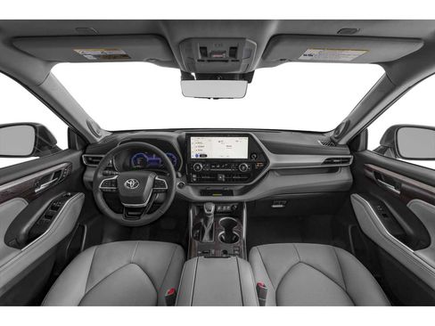 New 2026 Toyota Highlander Platinum AWD/4WD image 5