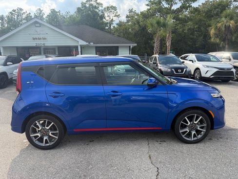 Used 2020 Kia Soul GT-Line FWD image 4