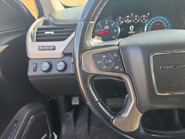 Used 2019 GMC Yukon XL Denali w/ Denali Ultimate Package AWD/4WD image 13