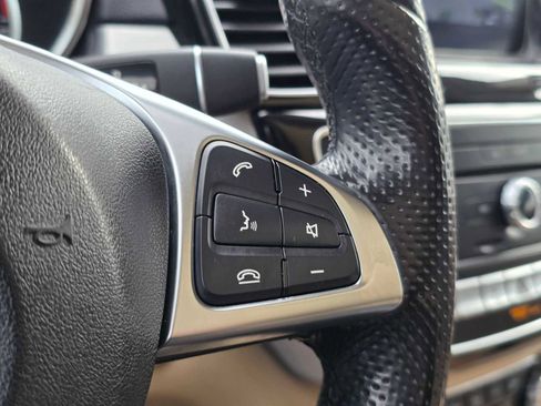 Used 2019 Mercedes-Benz GLE 43 AMG AMG GLE 43 image 36