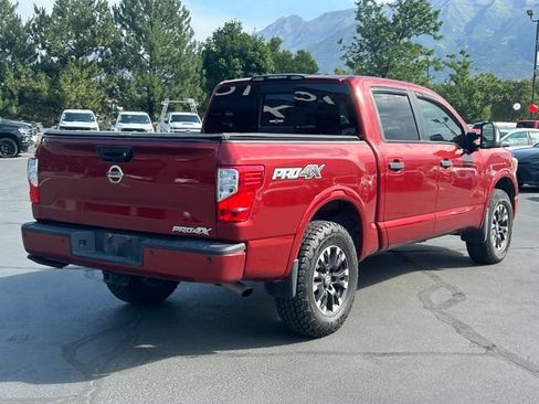 Used 2018 Nissan Titan PRO-4X w/ Pro-4x Convenience Package AWD/4WD image 3