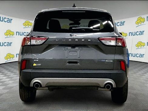 Used 2022 Ford Escape SE w/ Cold Weather Package image 5