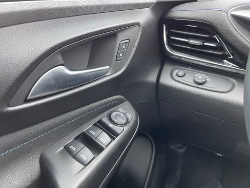 Used 2024 Buick Envista Sport Touring w/ Convenience I Package image 11