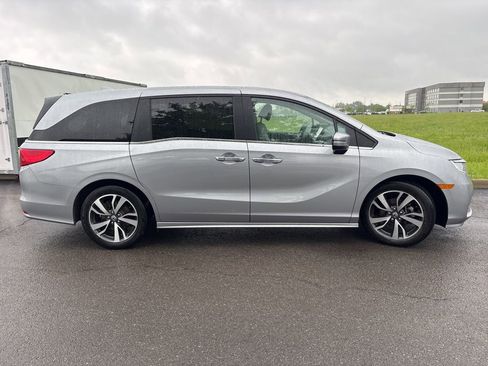 Used 2024 Honda Odyssey Touring image 12