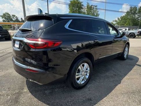 Used 2020 Buick Enclave Essence FWD image 8