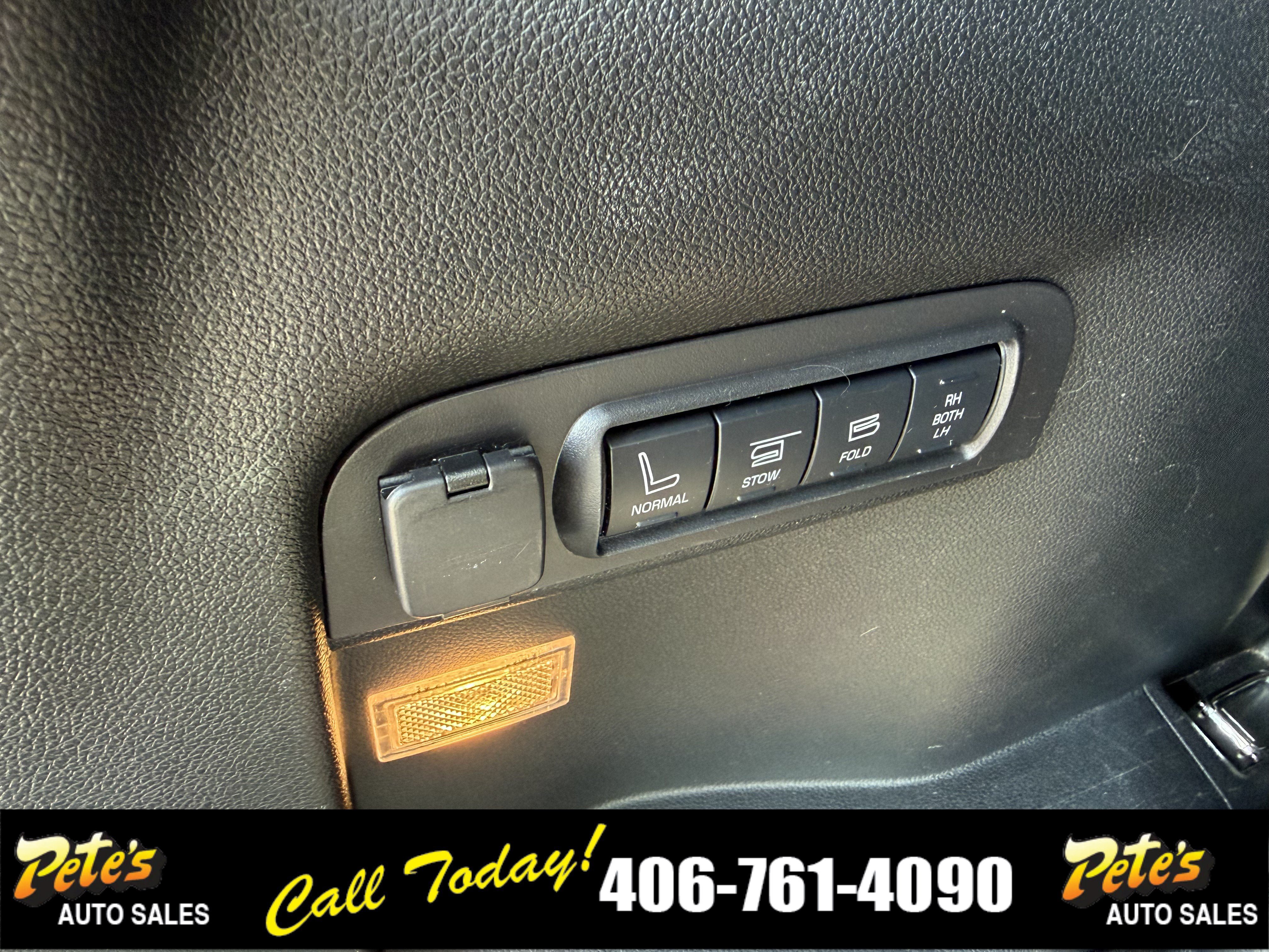 Used 2018 Ford Explorer Limited AWD/4WD image 15