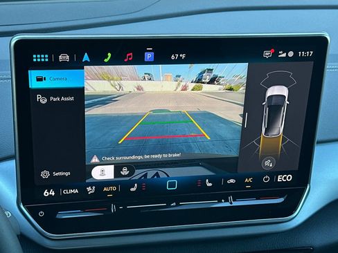 New 2026 Volkswagen ID.4 Pro RWD image 18