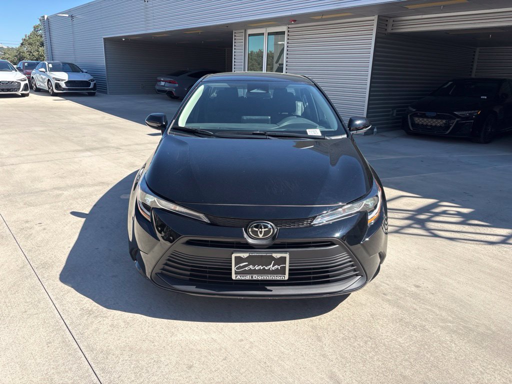Used 2026 Toyota Corolla LE FWD image 4