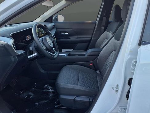 New 2026 Nissan Kicks SV w/ Cold Weather Package image 10