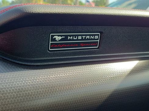 Used 2019 Ford Mustang GT Premium w/ Equipment Group 401A RWD image 31