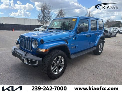 Used 2022 Jeep Wrangler Unlimited Sahara image 2