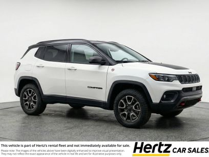 Used 2025 Jeep Compass Trailhawk