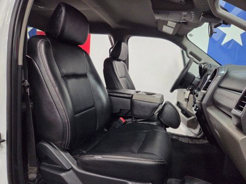 Used 2022 Ford F250 XLT w/ XLT Value Package image 73