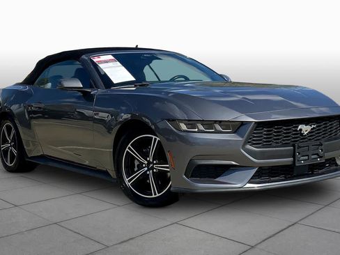 Used 2024 Ford Mustang Premium RWD image 4