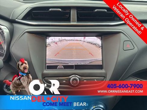 Used 2023 Chevrolet TrailBlazer LT FWD image 18
