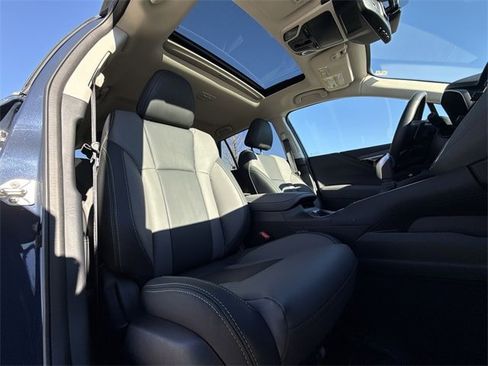 Used 2025 Subaru Outback Onyx Edition image 24