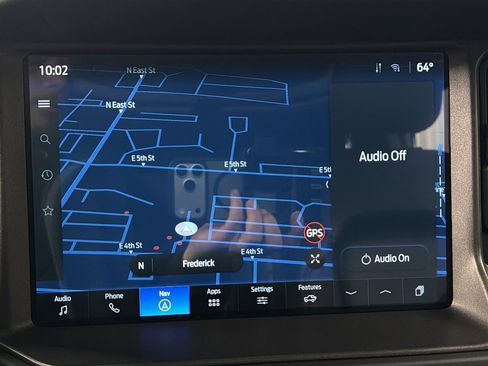 Used 2025 Ford Bronco Badlands image 31