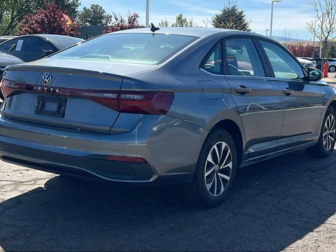 Used 2025 Volkswagen Jetta S image 5