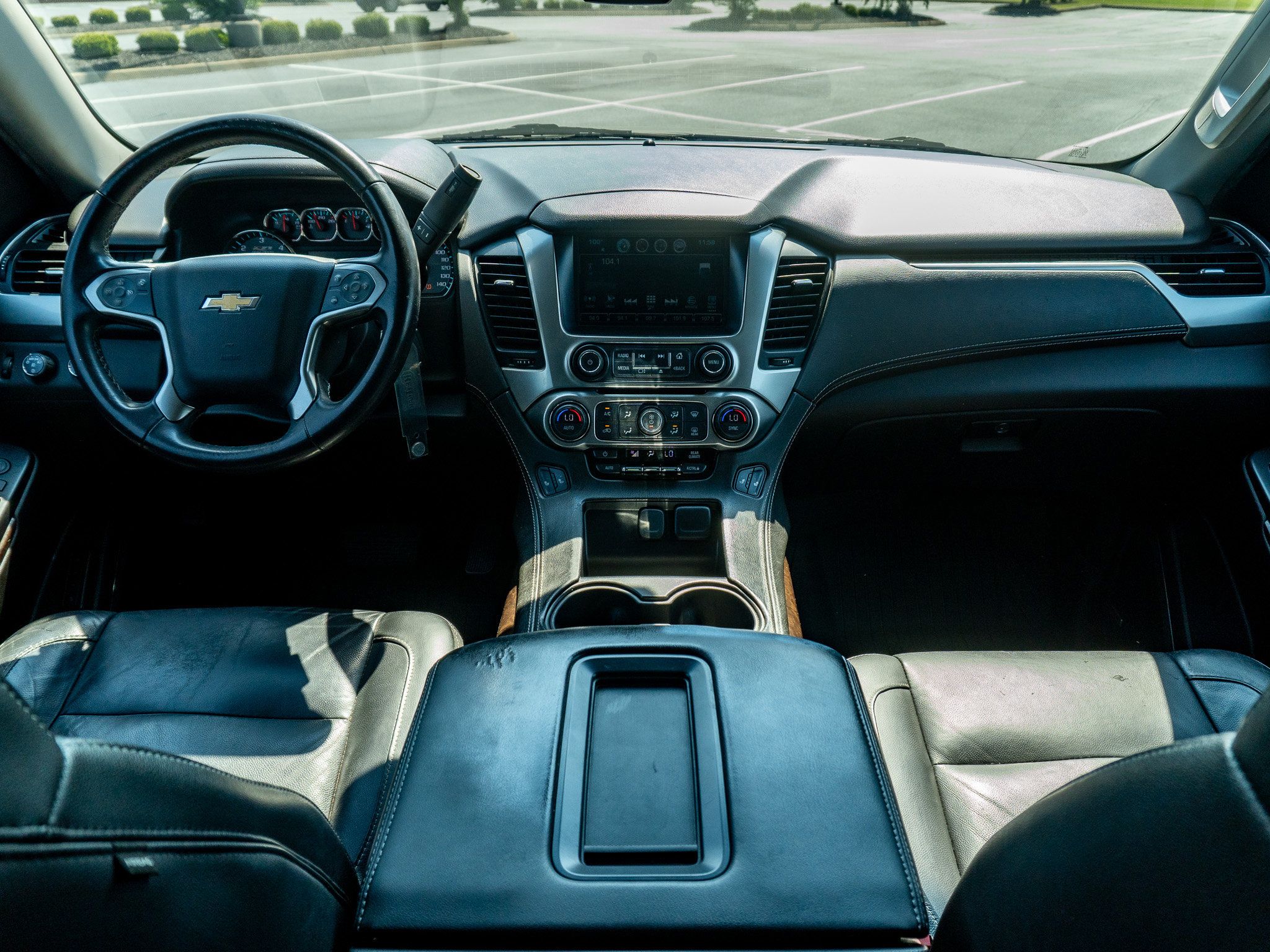 Used 2019 Chevrolet Tahoe LT w/ Z71 Midnight Edition AWD/4WD image 21