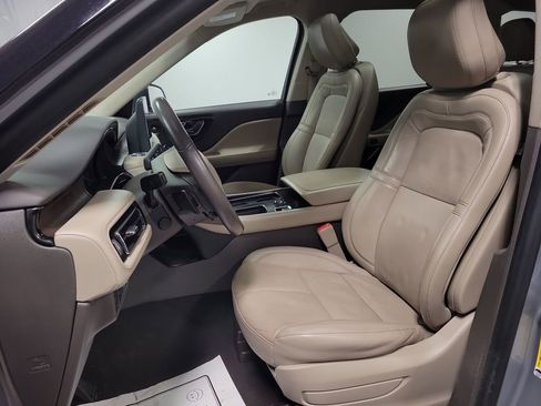 Used 2020 Lincoln Aviator Reserve w/ Equipment Group 201A image 14