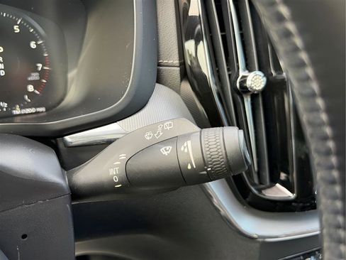 Used 2019 Volvo XC60 T5 Inscription w/ Protection Package FWD image 53