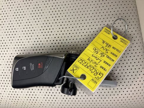 Used 2024 Lexus RX 350 Premium Plus w/ Convenience Package image 29