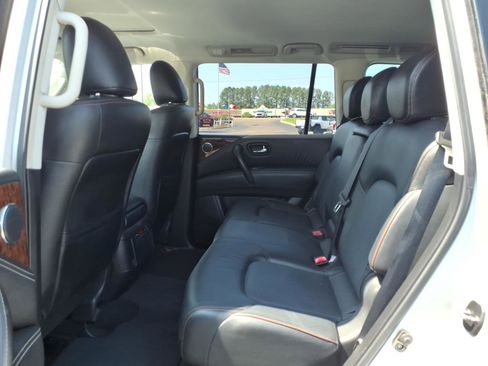Used 2018 Nissan Armada SL w/ Moonroof Package RWD image 22