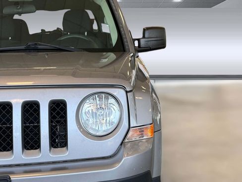 Used 2015 Jeep Patriot Sport w/ Power Value Group FWD image 11
