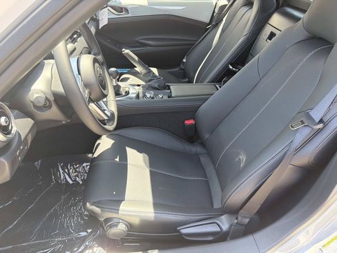 New 2026 MAZDA MX-5 Miata RF Grand Touring RWD image 18