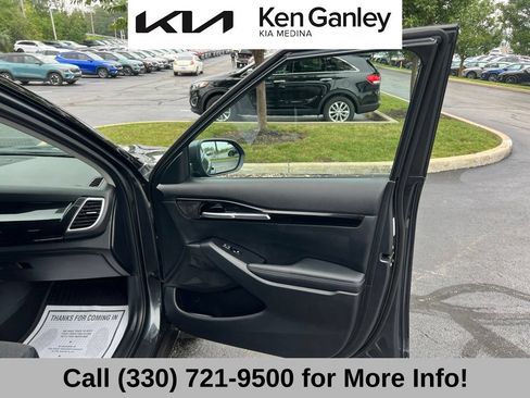 Used 2025 Kia Seltos S AWD/4WD image 58