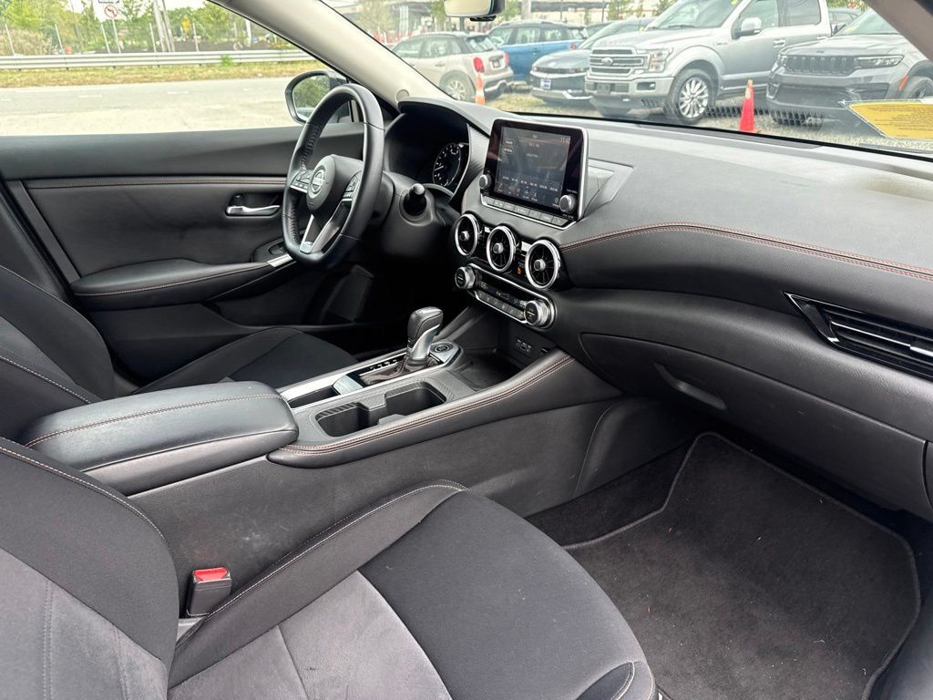 Used 2020 Nissan Sentra SR w/ Electronics Package FWD image 24