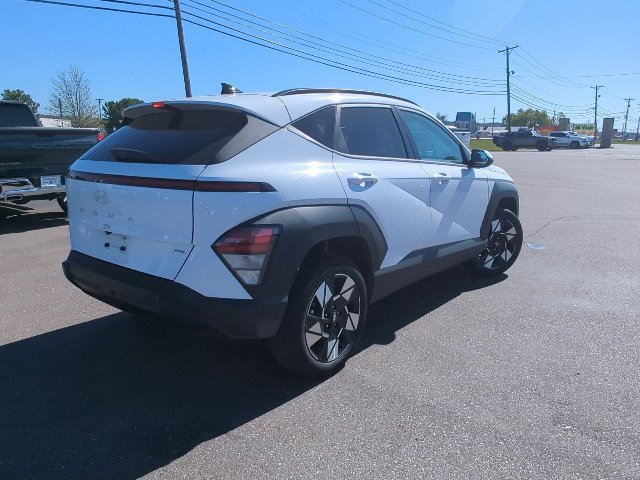 Used 2025 Hyundai Kona SEL AWD/4WD image 30
