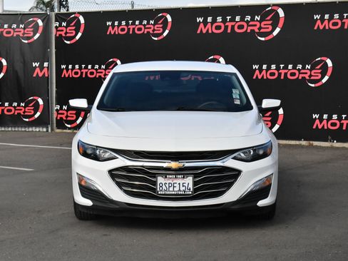 Used 2020 Chevrolet Malibu LS w/ Driver Confidence Package II FWD image 2