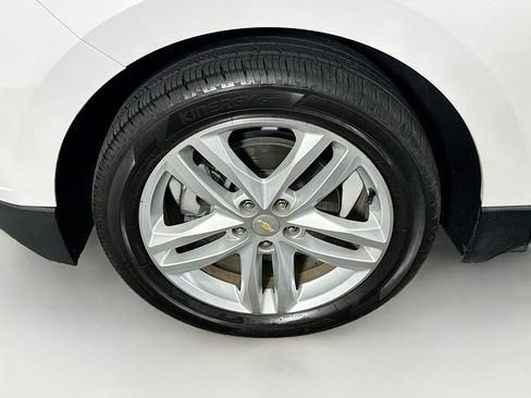 Used 2019 Chevrolet Equinox Premier FWD image 11