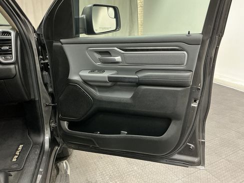 Used 2020 RAM 1500 Big Horn AWD/4WD image 33