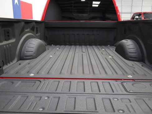 Used 2024 Ford F250 Lariat w/ Lariat Ultimate Package AWD/4WD image 27