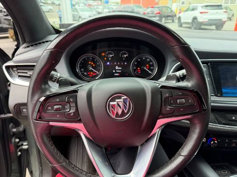 Used 2023 Buick Enclave Essence AWD/4WD image 16