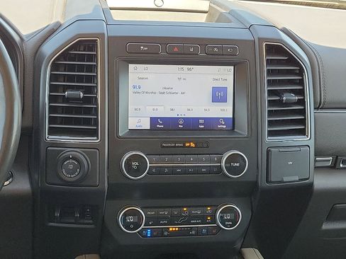 Used 2020 Ford Expedition Limited w/ Texas Edition Package RWD image 10