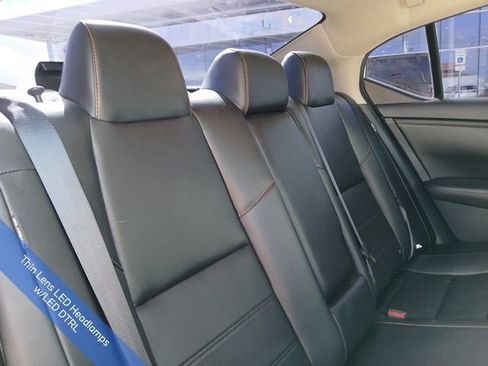 Used 2022 Nissan Sentra SR w/ Lighting Package image 10