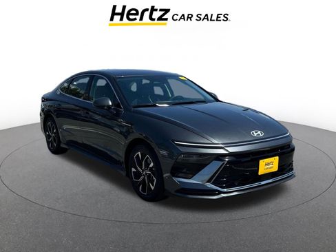 Used 2025 Hyundai Sonata SEL image 1