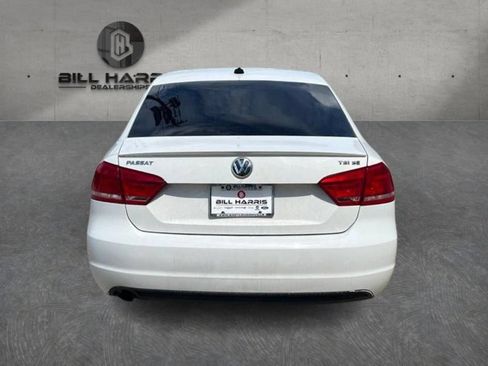 Used 2014 Volkswagen Passat 1.8T SE FWD image 6