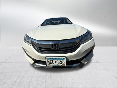 Used 2016 Honda Accord EX-L image 2