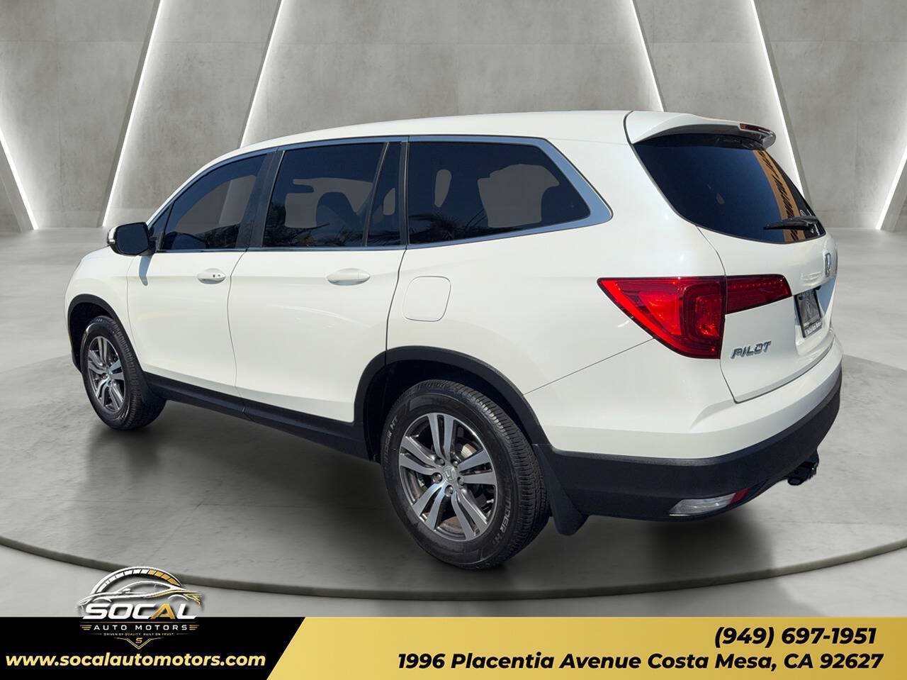 Used 2016 Honda Pilot EX image 3