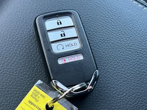 Used 2025 Honda Ridgeline RTL image 25