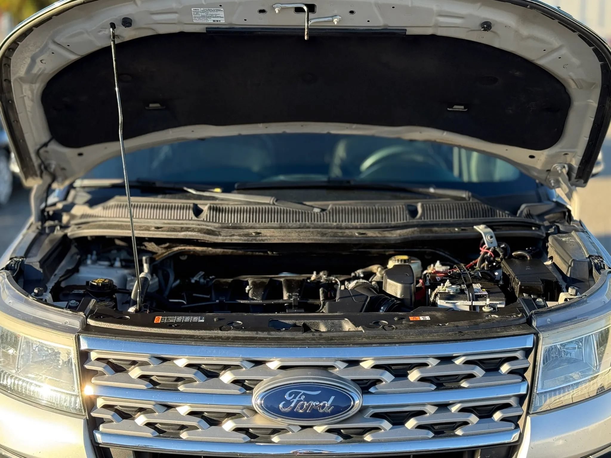 Used 2018 Ford Explorer Limited FWD image 29
